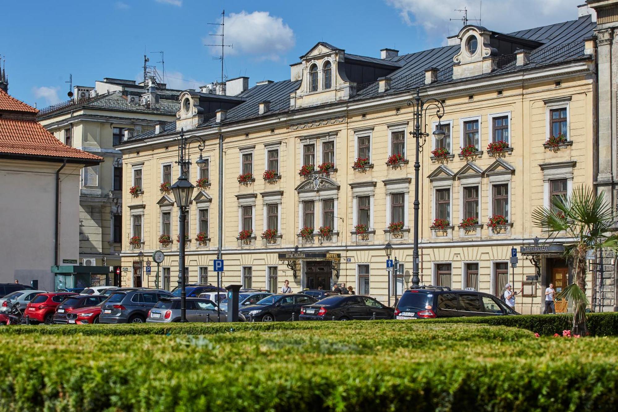 Pollera Hotel Krasków Exterior foto